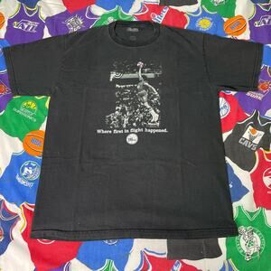 Vintage 2000s NBA Julius Erving Philadelphia 76ers Sixers Basketball Tee